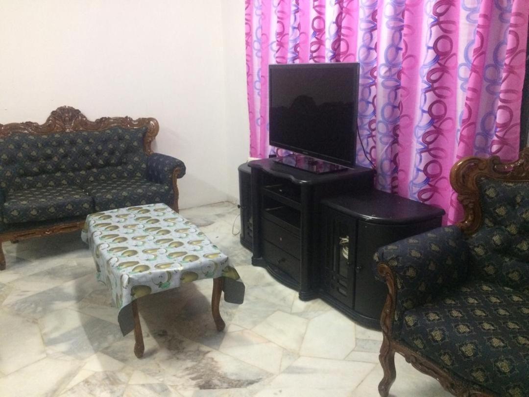 Homestay Pd Port Dickson Bagian luar foto